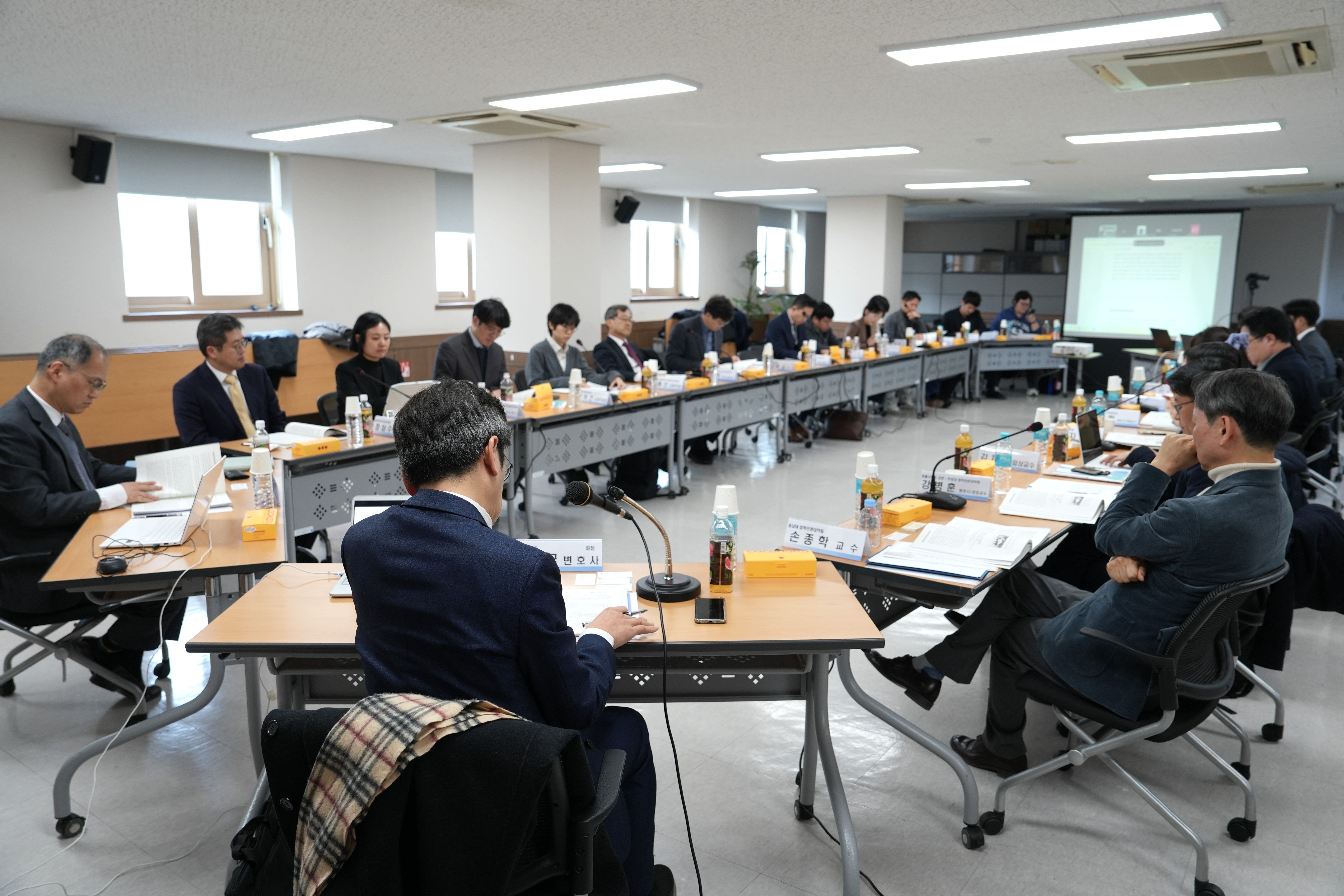 간담회1.jpg
